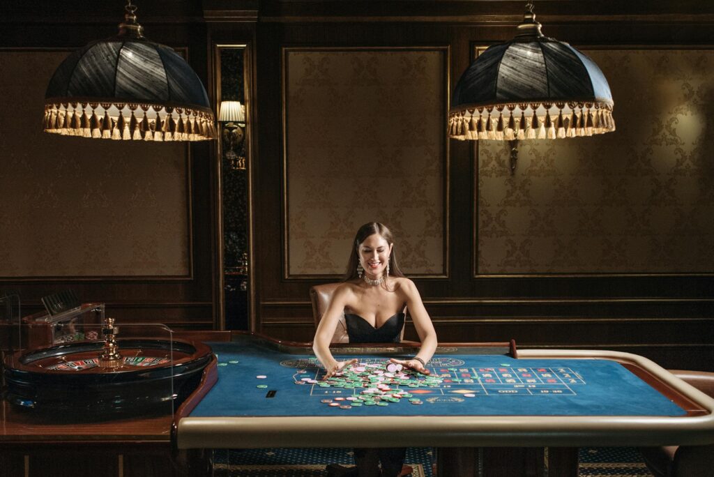 How Vacation Destinations Spark Creativity in Casino Design